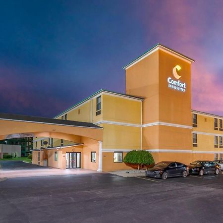 Comfort Inn & Suites Cincinnati Eastgate Esterno foto