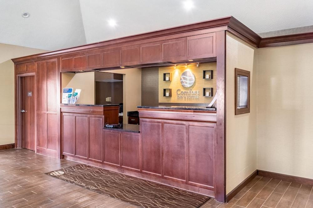 Comfort Inn & Suites Cincinnati Eastgate Esterno foto