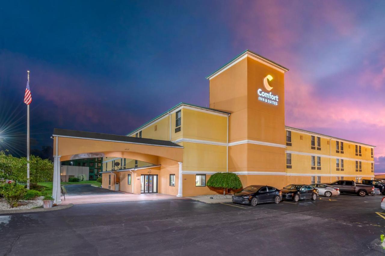 Comfort Inn & Suites Cincinnati Eastgate Esterno foto